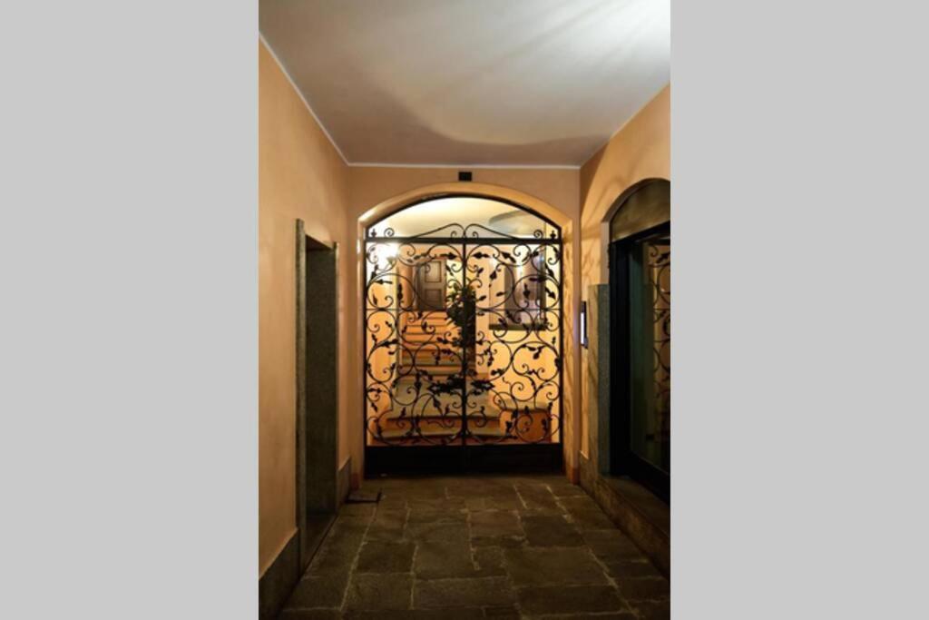 מילאנו Grazioso Monolocale Nel Cuore Di Brera מראה חיצוני תמונה